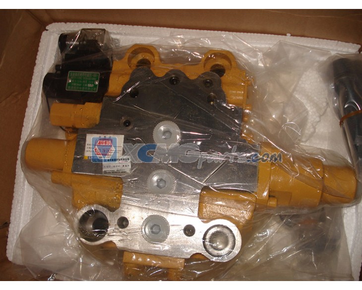 Hydraulic valve slewing function