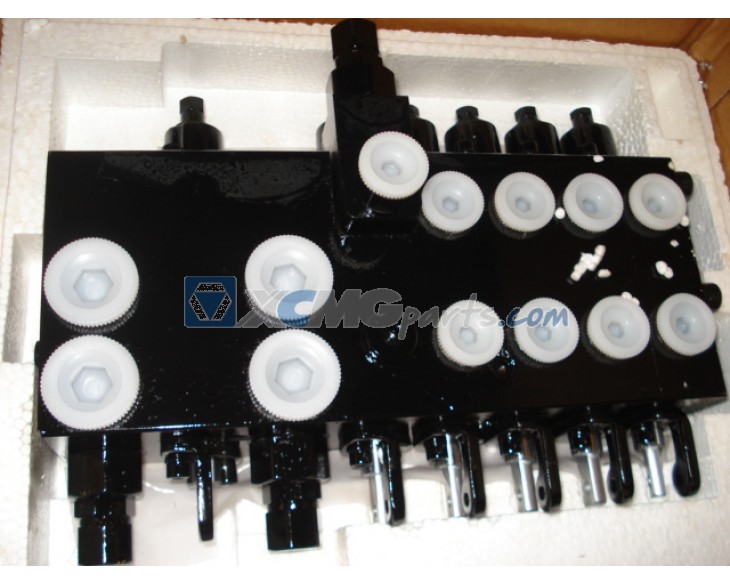 Vehicle multiplexer valve